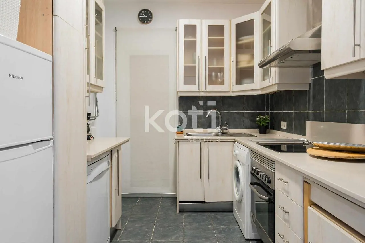 Koti Rentals - Albatros Benalmadena Apartment